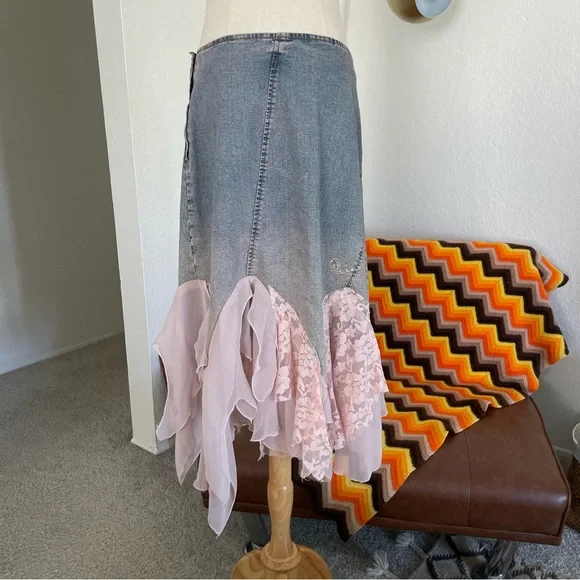 SOLD Vintage H.I.T Jeans USA Fairy Boho Denim Embellished Embroidered Skirt - Picture 2 of 10